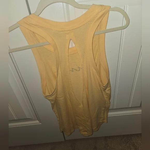 🌟PINK Victoria's Secret Light Yellow Tank Top XS - Picture 2 of 3